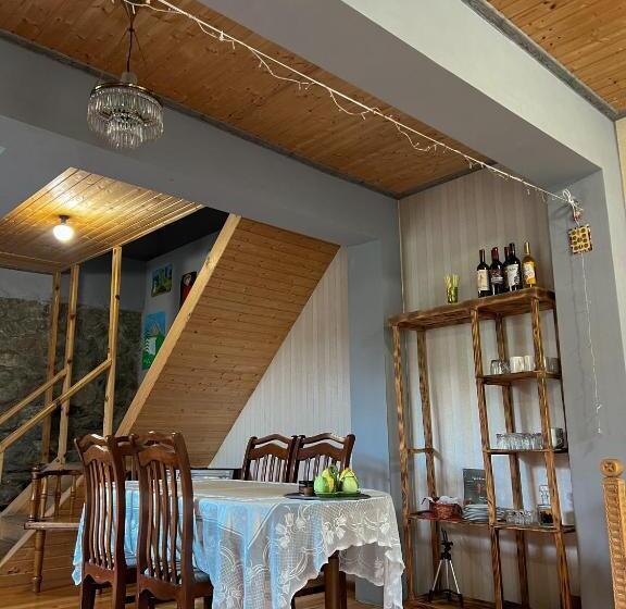 پانسیون Barbara S Eco Cozy Guesthouse