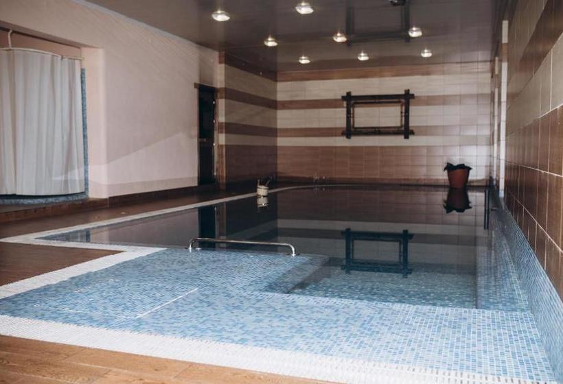 膳宿费 Girskyi Kut