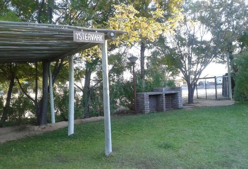 ペンション Kalahari Camelthorn Guesthouse And Camping