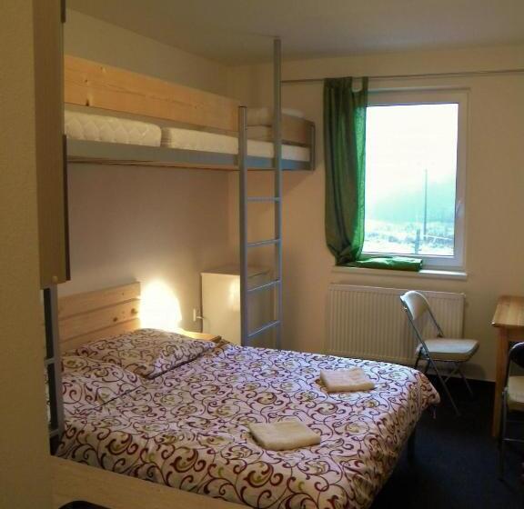 膳宿费 Penzion A Apartmány Skipark Hraběšice