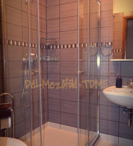 פנסיון Piszkeri Vendégház   Cece