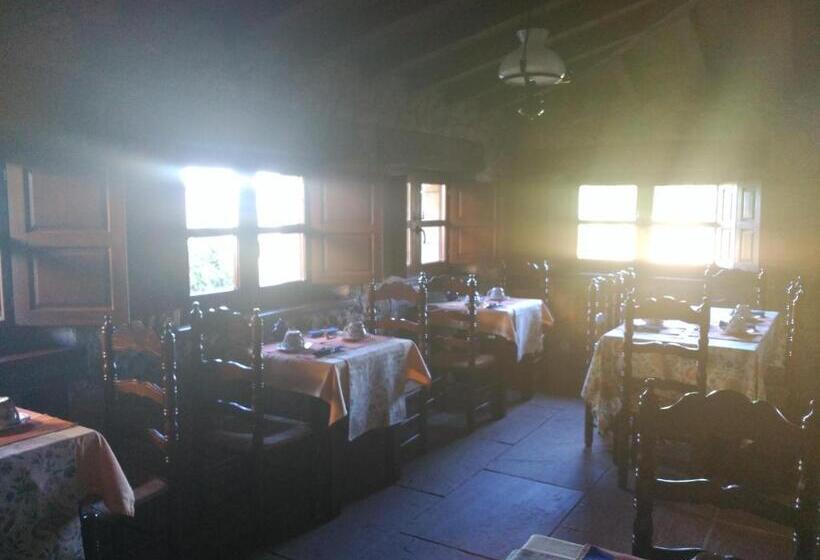 פנסיון Posada Rural Valoria