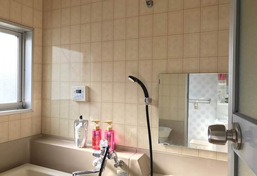 بنسيون Sayama Aesthetics School