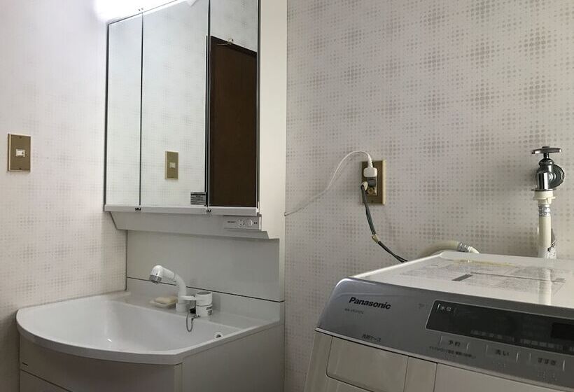 بنسيون Sayama Aesthetics School
