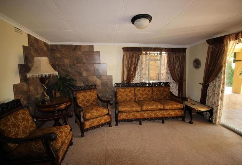 פנסיון Waterfront Guest House