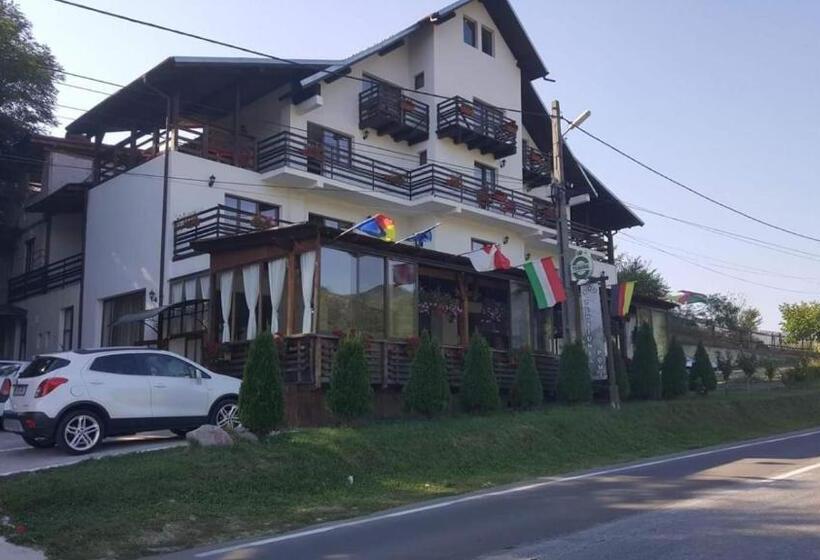 Pensiunea Pomi Oesti