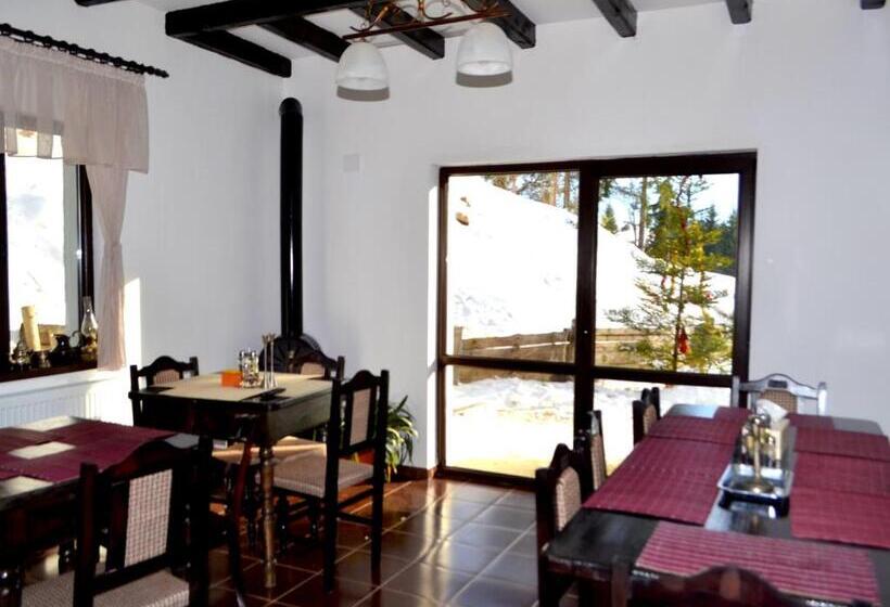 Pensiunea Vatra Bucovinei