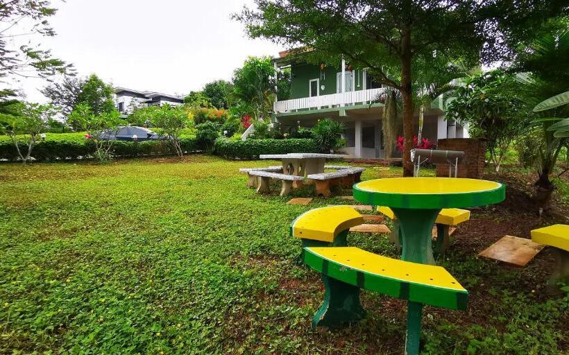 Курорт บ้านเอื้อมดาว เขาค้อ