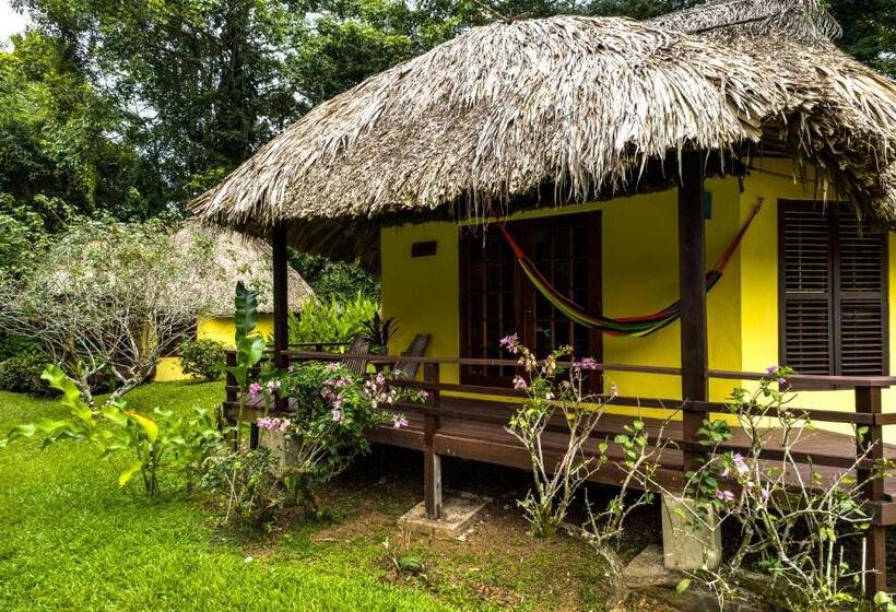 אתר נופש Tanager Rainforest Lodge