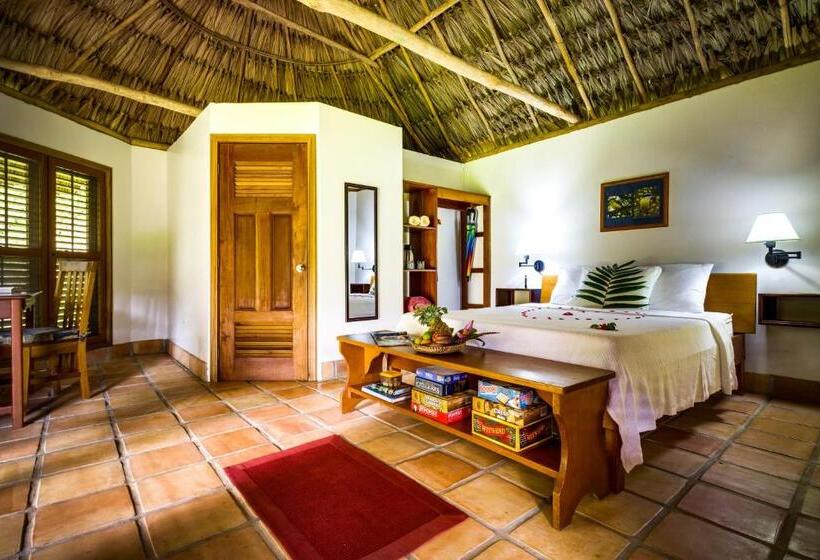 אתר נופש Tanager Rainforest Lodge