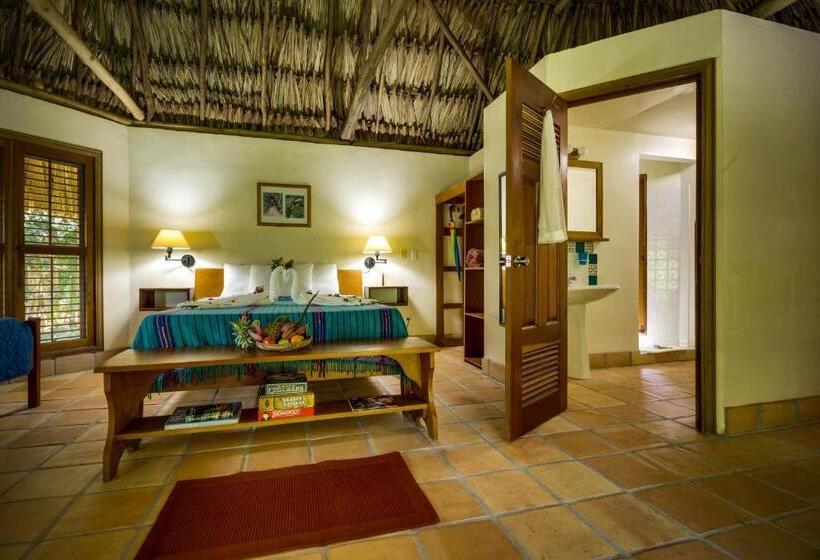 אתר נופש Tanager Rainforest Lodge