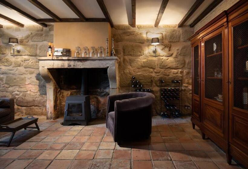 Vandenbeld Wines B&b