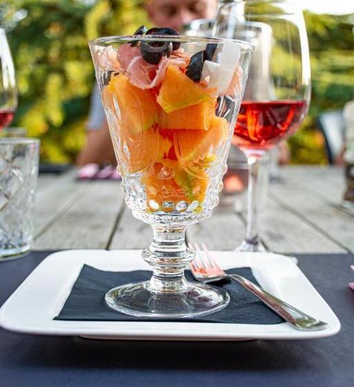 Vandenbeld Wines B&b