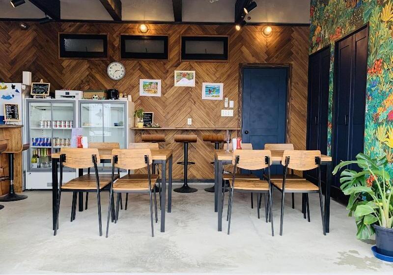 Beach Side Village Familiar   Hostel