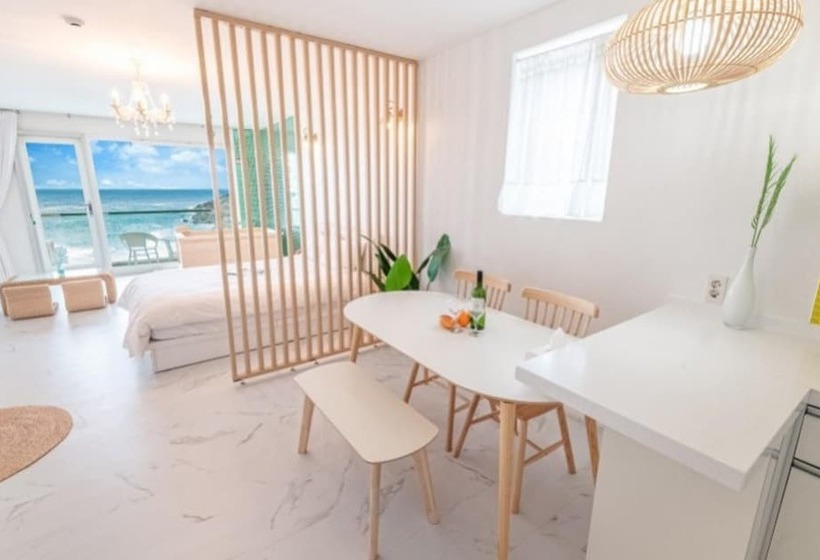 Goseong Nerja Sol Pension