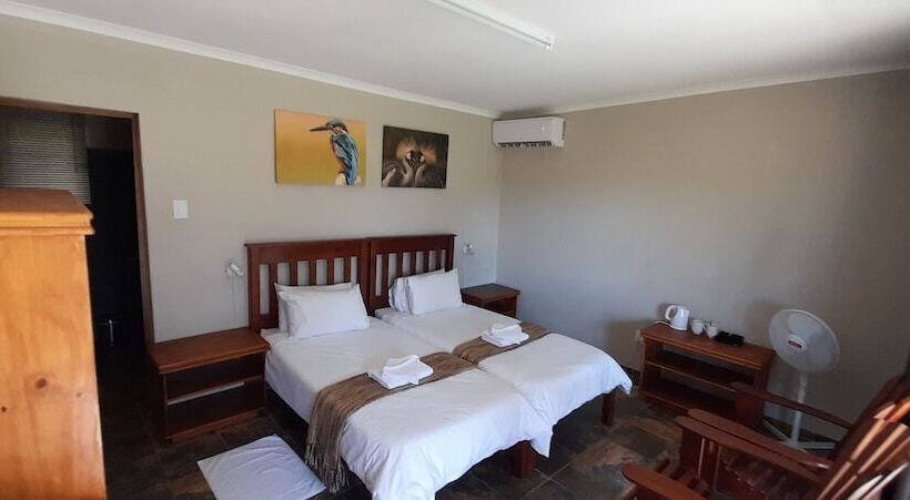 בית מלון כפרי Ezulwini Game Lodge