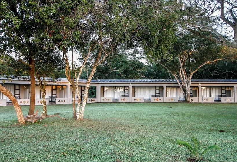 בית מלון כפרי Ezulwini Game Lodge