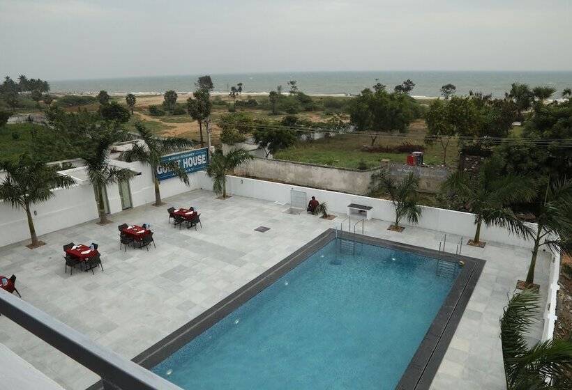 בית מלון כפרי Ganesh Beach Resort