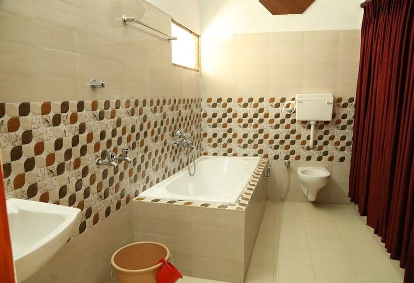 酒店 Ganesh Beach Resort