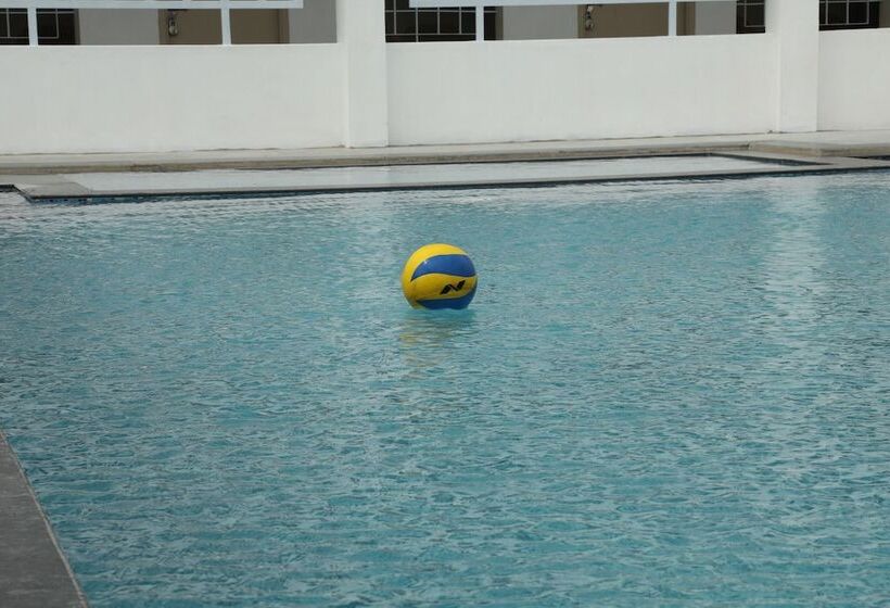 בית מלון כפרי Ganesh Beach Resort