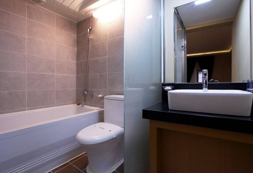 בית מלון כפרי Guri Africa