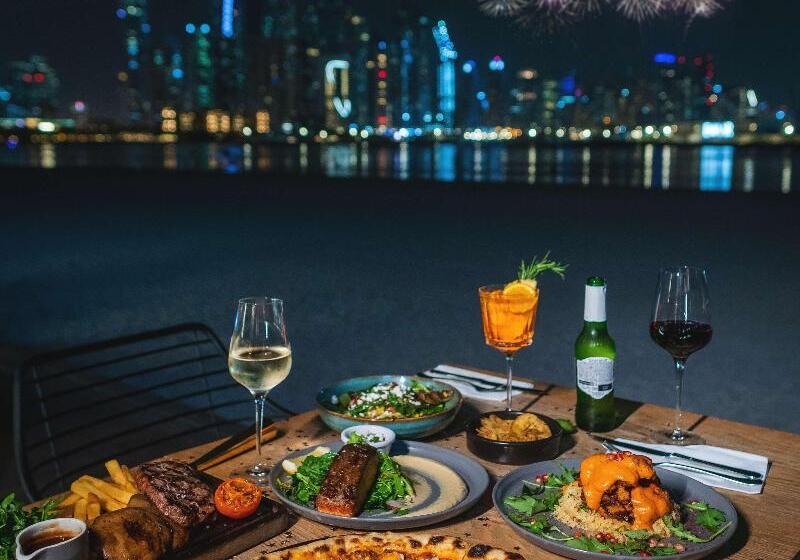 酒店 Hilton Dubai Palm Jumeirah