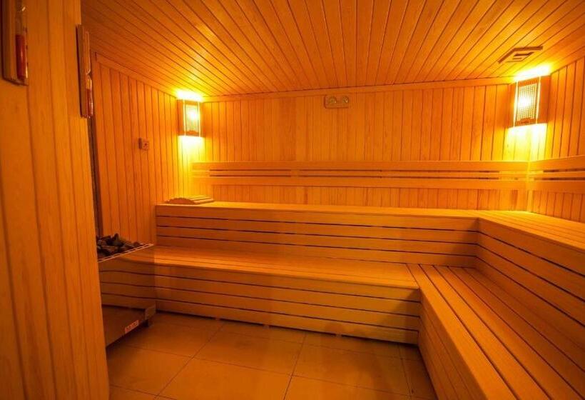 فندق Museum Resort Spa