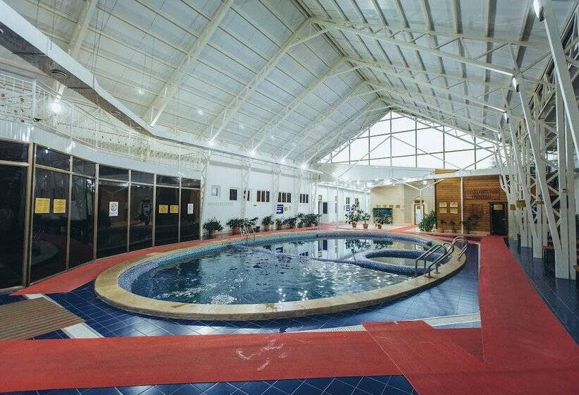 هتل Jannat Resort Osh