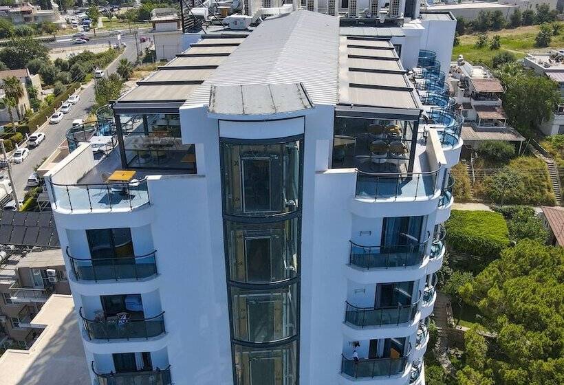 Signature Blue Resort Kuşadası