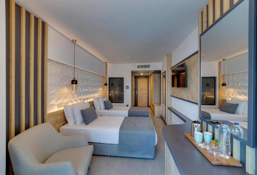 Signature Blue Resort Kuşadası