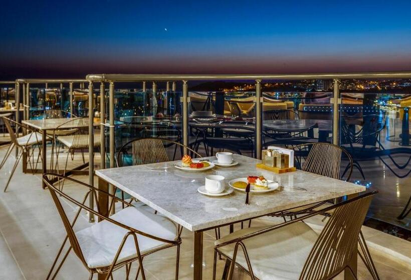 Signature Blue Resort Kuşadası