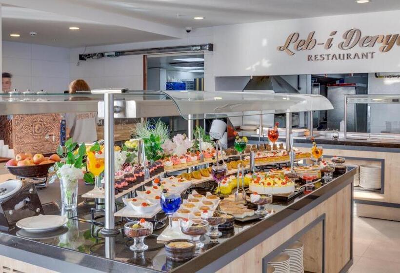 Signature Blue Resort Kuşadası