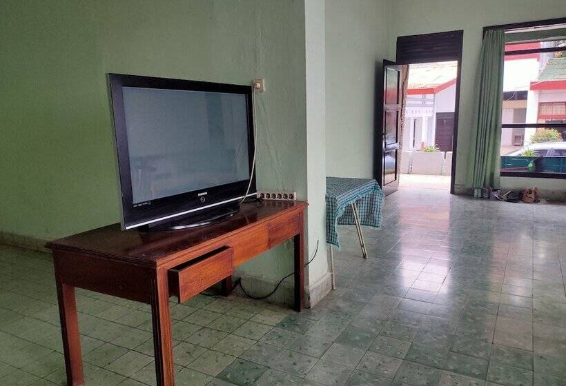 בית מלון כפרי Wina Wisata