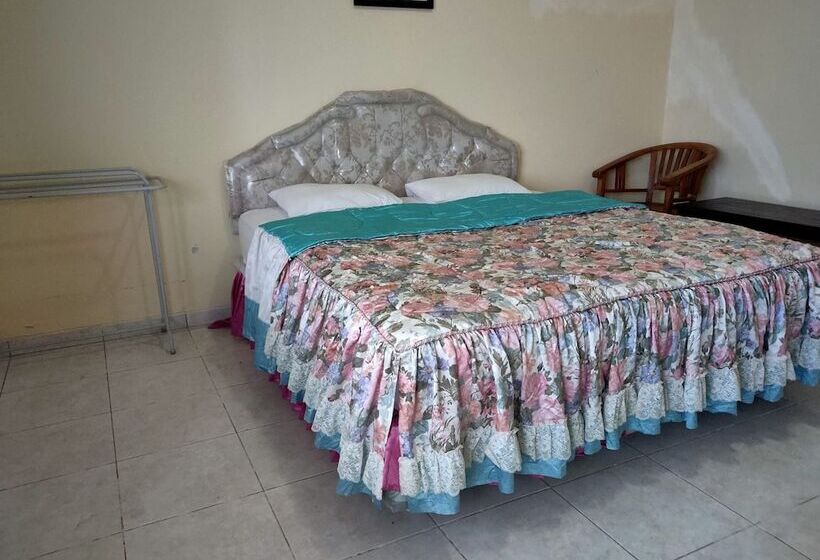 בית מלון כפרי Wina Wisata