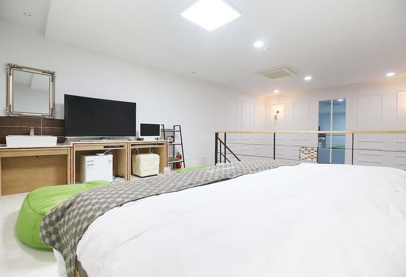 Jincheon Sun & Moon Motel