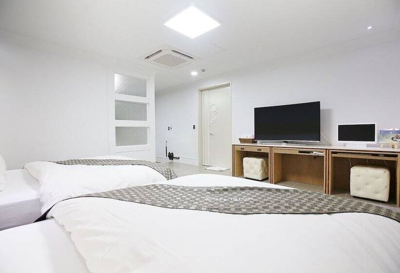 Jincheon Sun & Moon Motel