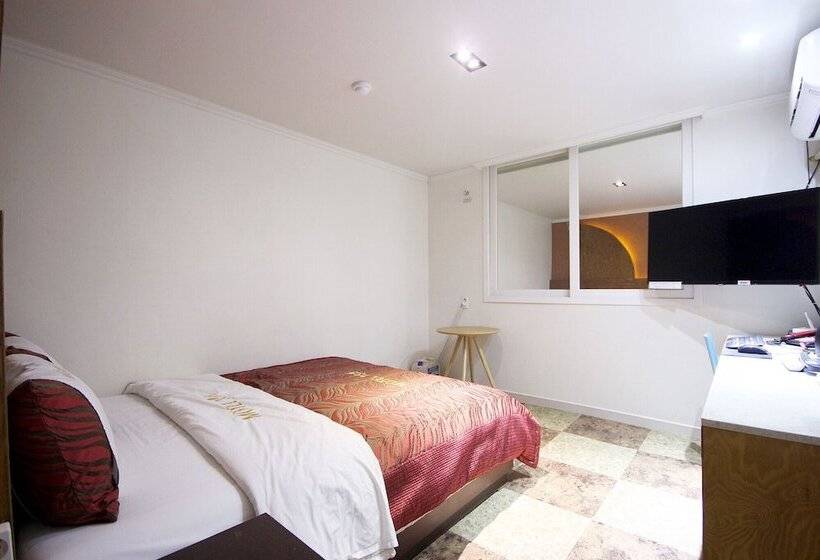 فندق على الطريق Busan Gupo Cats