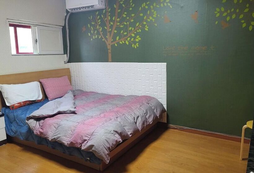 モーテル Gimcheon Xi