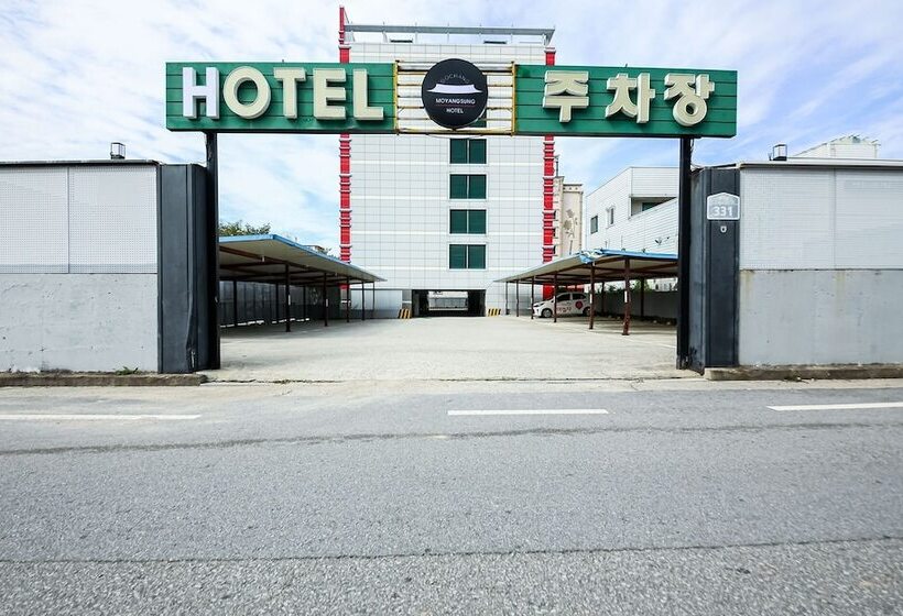 汽车旅馆  Gochang Hotel Moyangseong