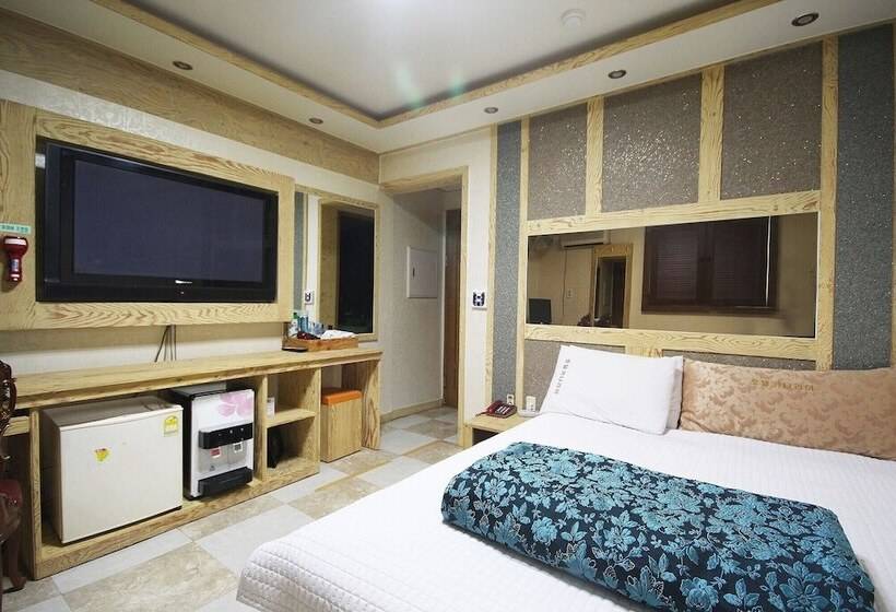 モーテル Gunsan Canaria