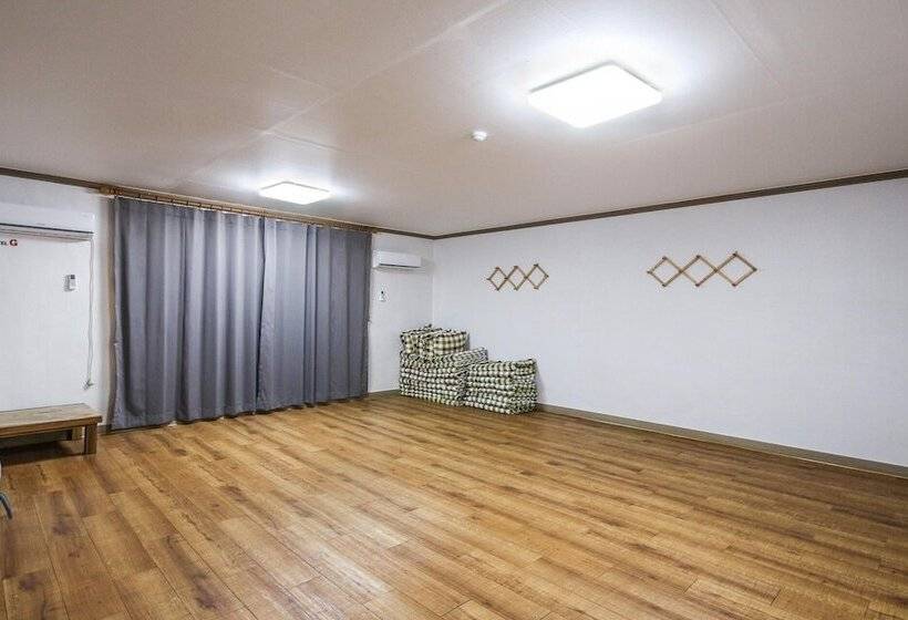 汽车旅馆  Gurye Grand