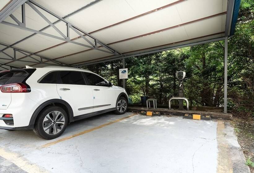 مُتل Pocheon  Kingdom