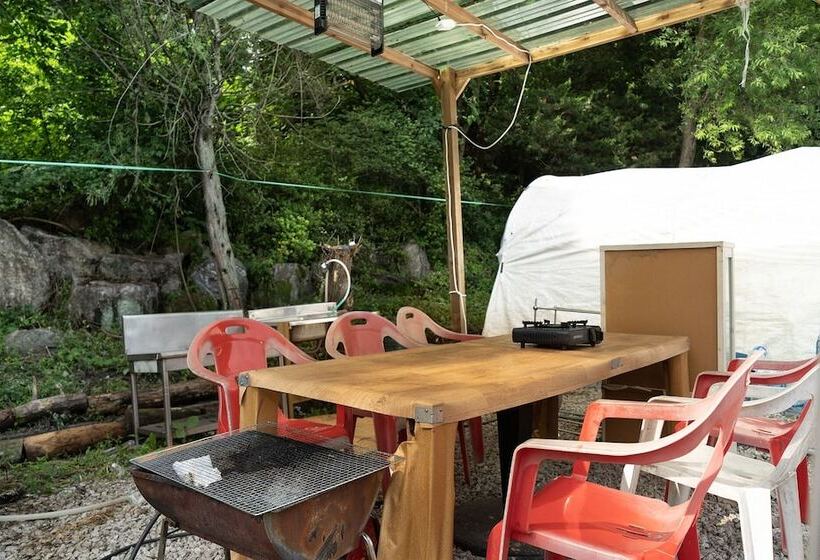 مُتل Pocheon  Kingdom