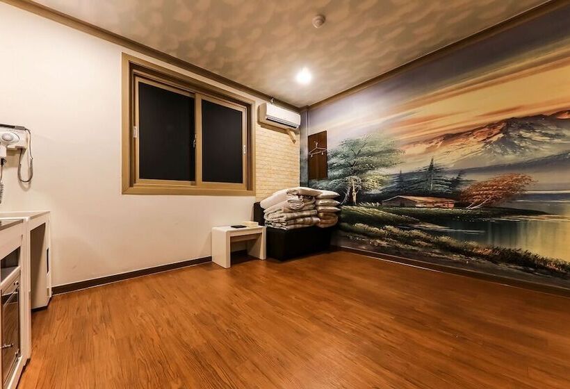 汽车旅馆  Seocheon Taxi