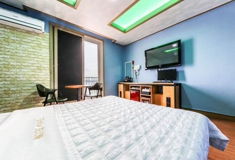 汽车旅馆  Seocheon Taxi