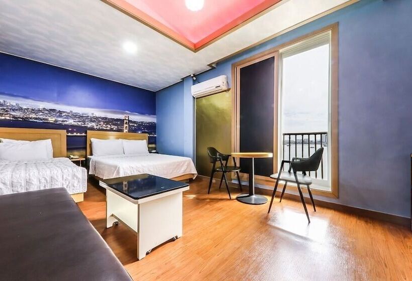 汽车旅馆  Seocheon Taxi