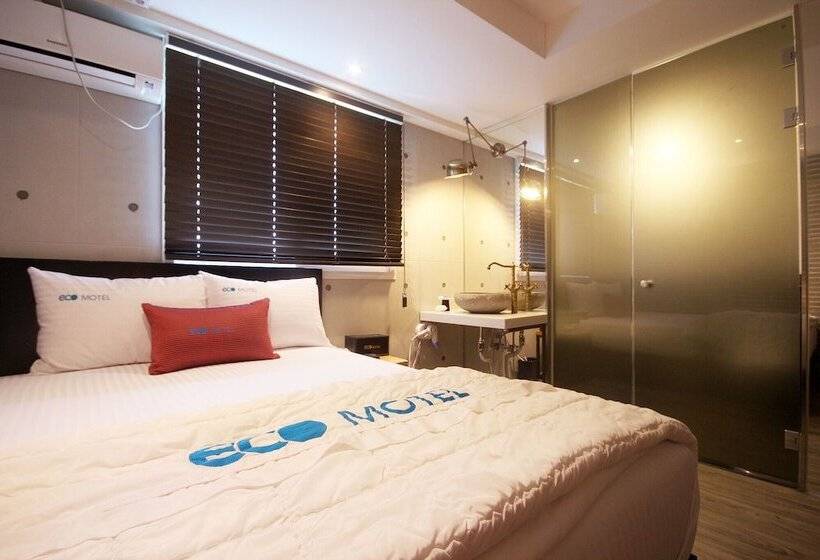 מוטל Yeongcheon Echo