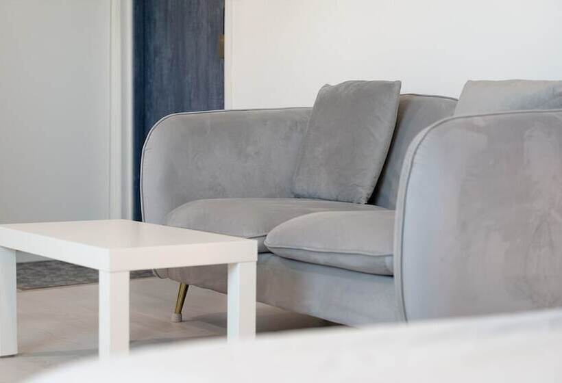 פנסיון Namhae Seven House