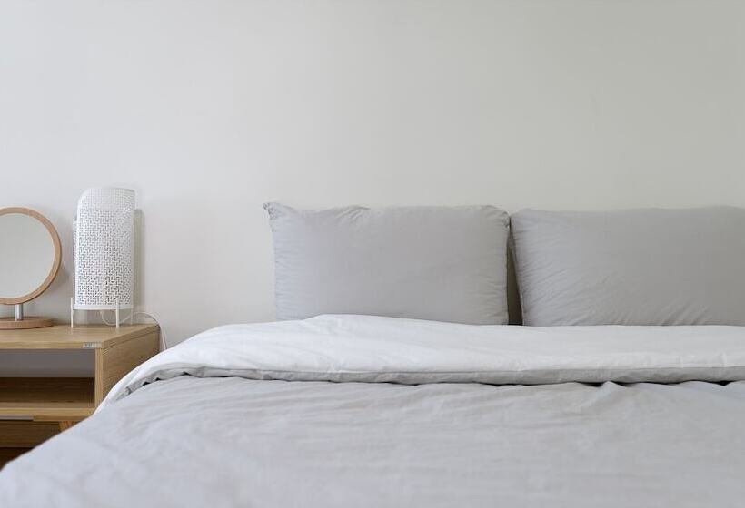 פנסיון Namhae Seven House