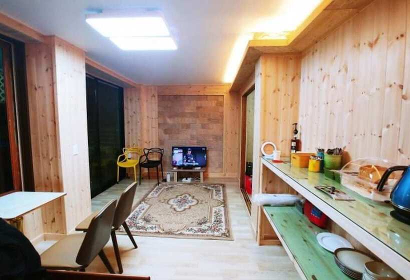 Yangyang Haeoreum Pension